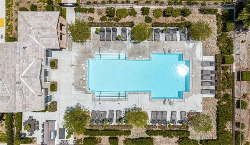 1052 Newberry Lane, Claremont, California 91711