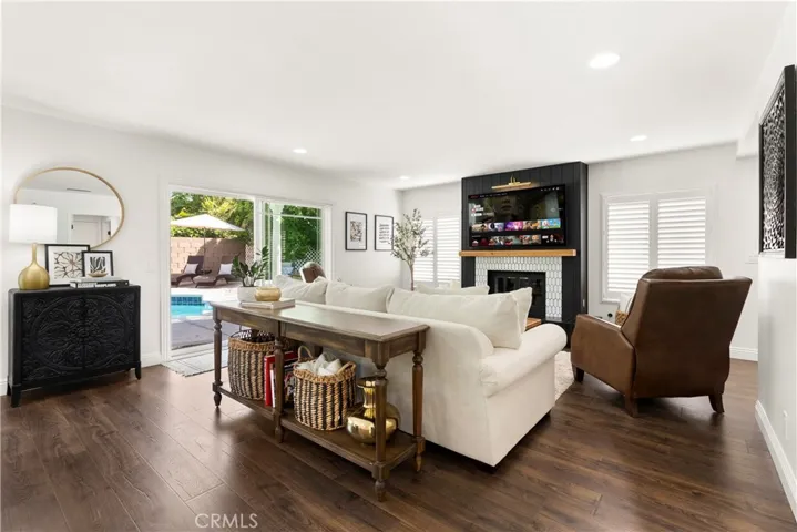 17561 Burkwood Circle, Yorba Linda, California 92886