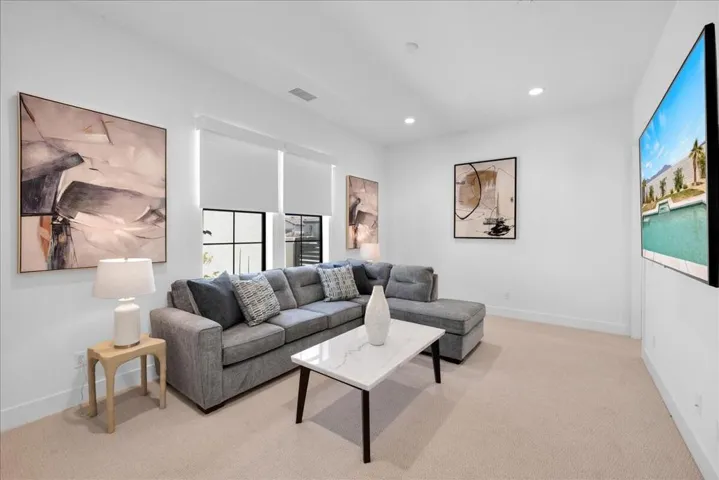 49901 Cres Passage - Media Room