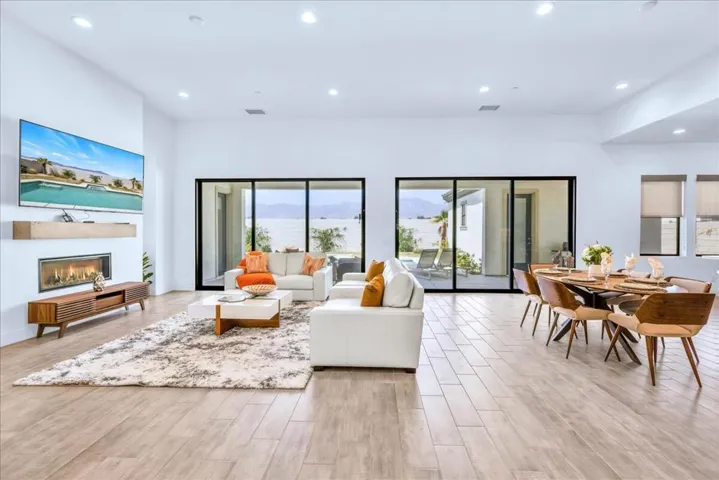 49901 Cres Passage - Great Room