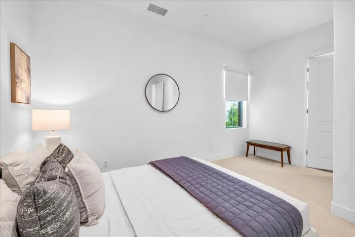 49901 Cres Passage - Bedroom 2