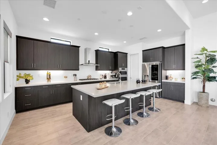 49901 Cres Passage - Kitchen