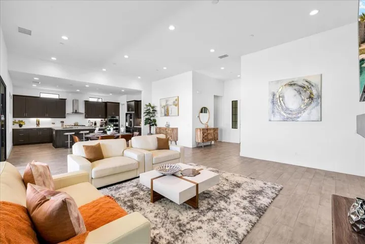 49901 Cres Passage - Great Room