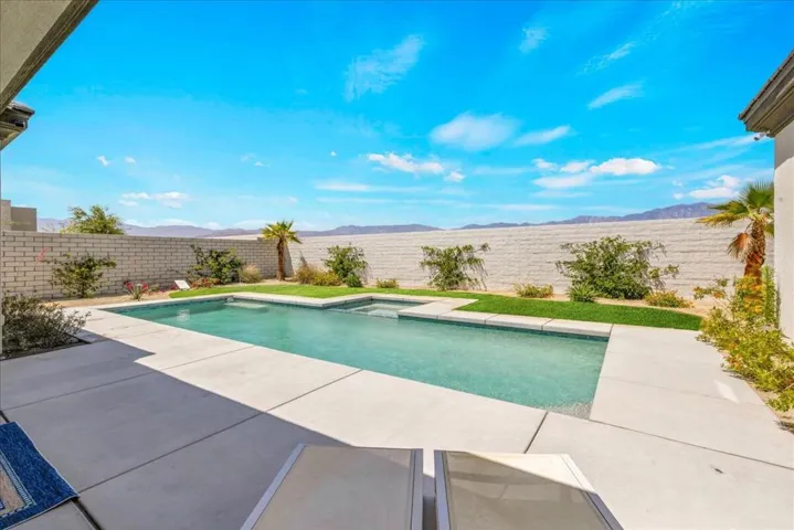 49901 Crescent Passage - Pool and Spa -