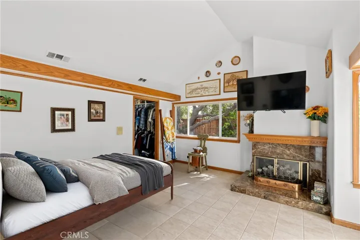 Primary Suite #1