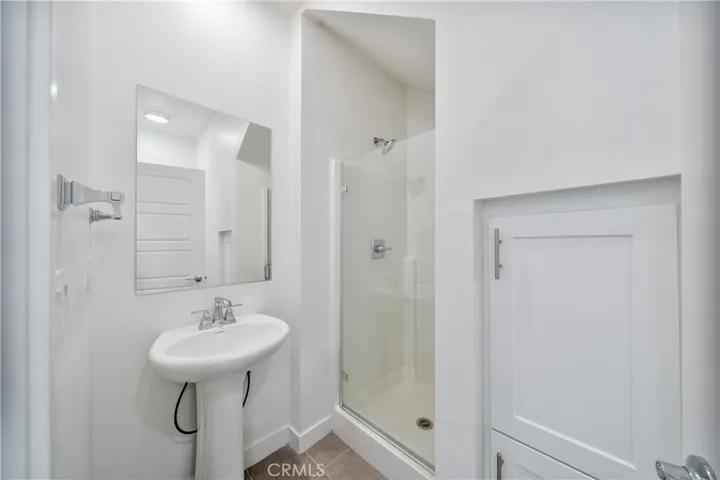 1st Floor bathroom