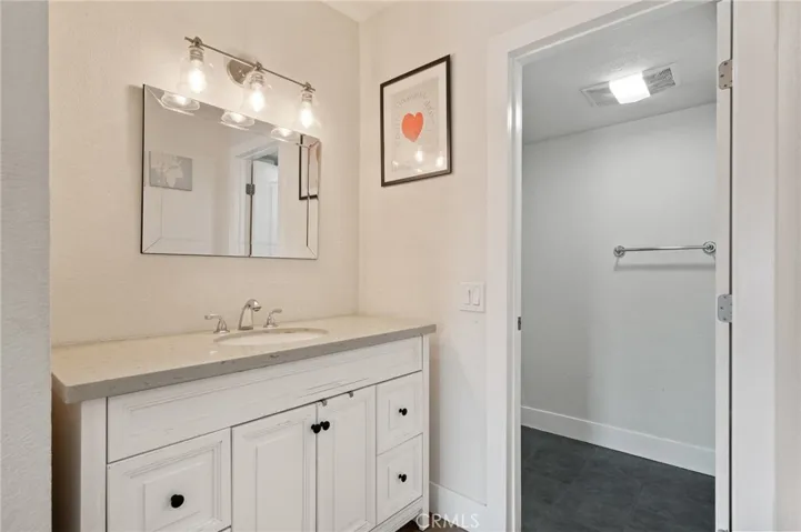 1334 W 137th Street 220, Gardena, California 90247