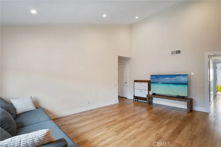 1334 W 137th Street 220, Gardena, California 90247