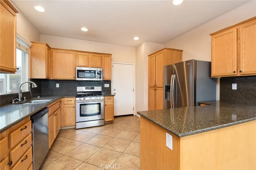 31556 Umbria Ln., Winchester, California 92596 home-pic-9