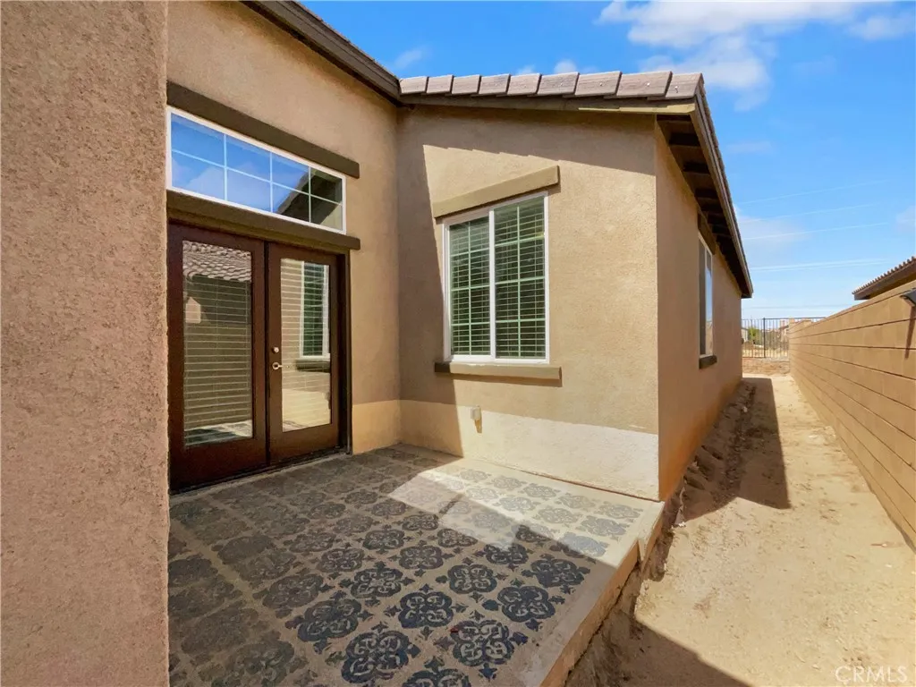 15134 Paseo Verde Place, Victorville, California 92394 home-pic-22
