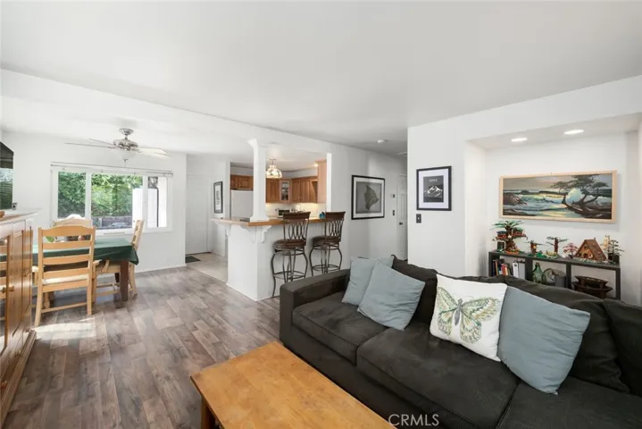 147 Del Sur Way, San Luis Obispo, California 93405