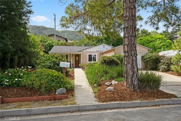 147 Del Sur Way, San Luis Obispo, California 93405