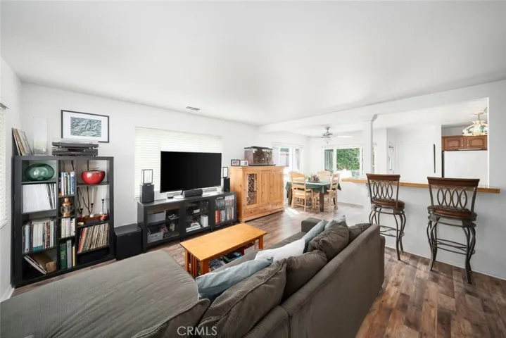 147 Del Sur Way, San Luis Obispo, California 93405