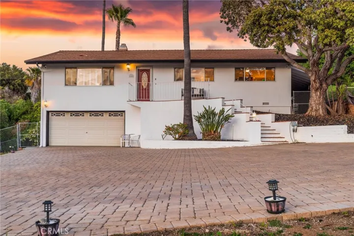 140 Mason Road, Vista, California 92084