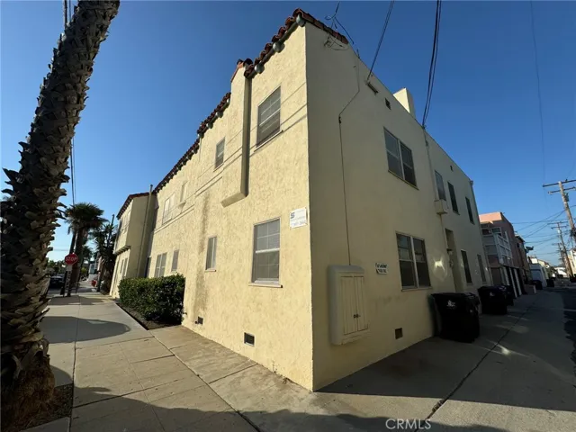 102 Argonne Avenue, Long Beach, California 90803