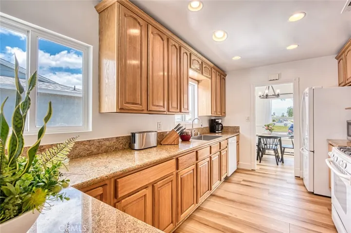 7754 La Casa Way, Buena Park, California 90620