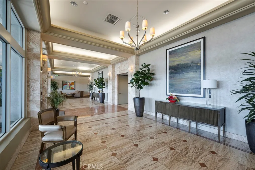 525 E Seaside Way 310, Long Beach, California 90802 home-pic-26