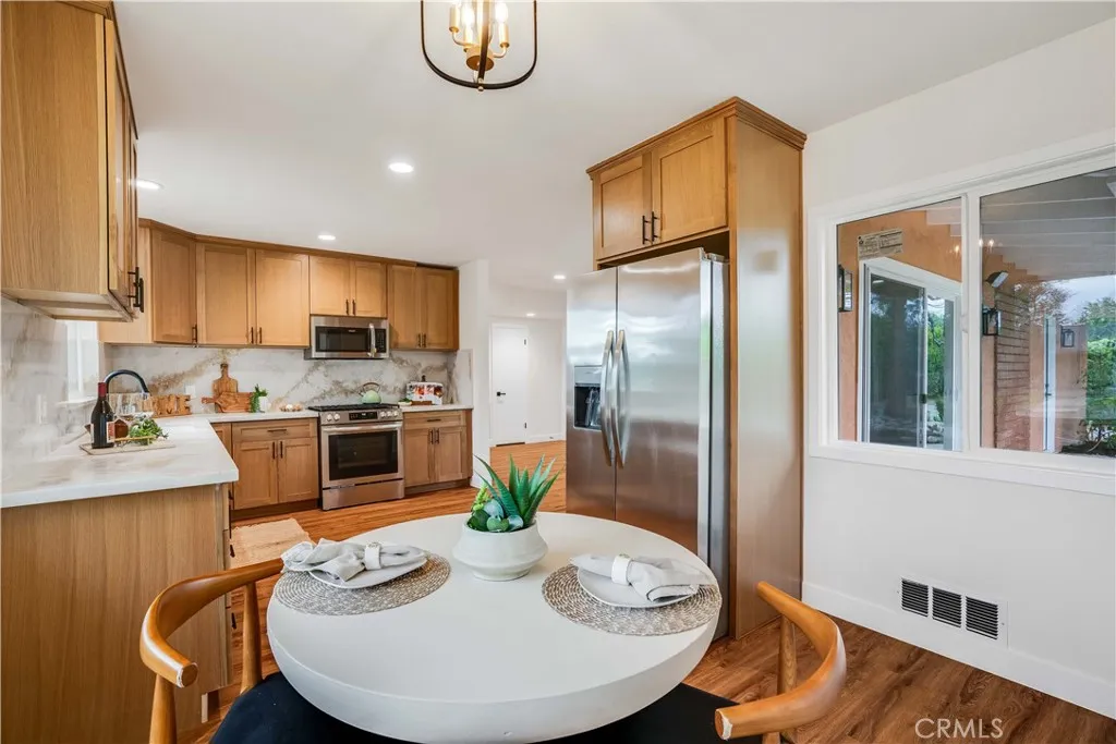 501 Crestvale Drive, Sierra Madre, California 91024 home-pic-22