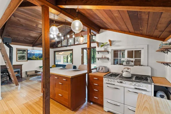 805 Fanning Grade, Ben Lomond, California 95005