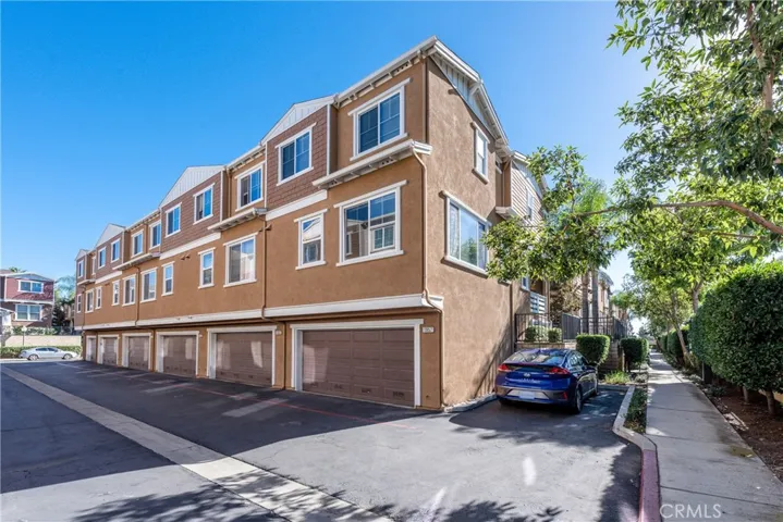 1957 Annandale Way, Pomona, California 91767