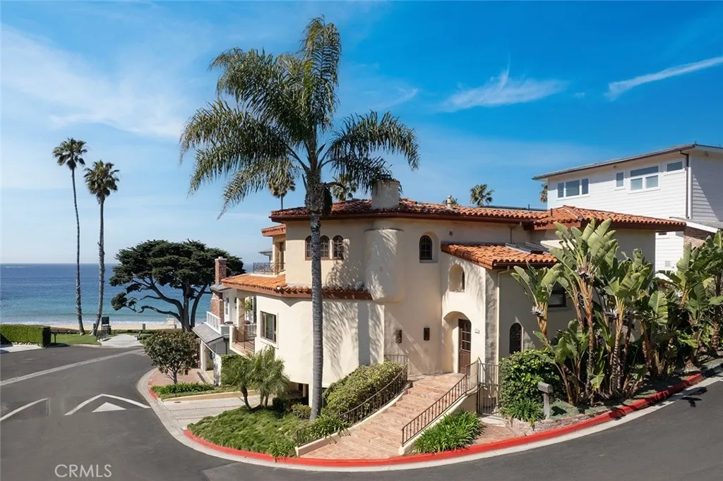 64 Emerald Bay, Laguna Beach, California 92651 home-pic-10