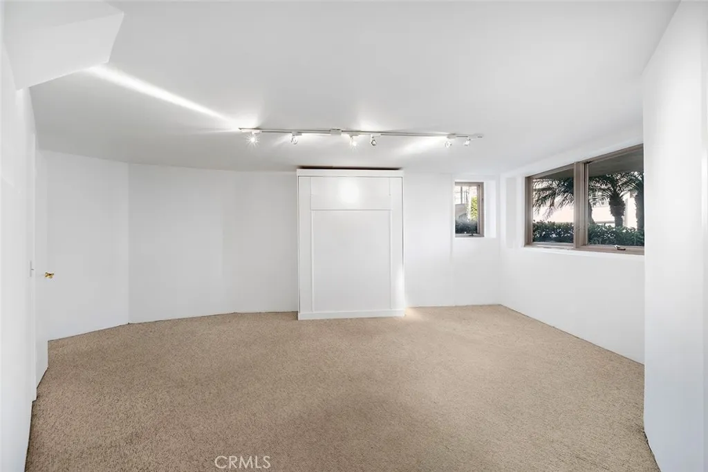 64 Emerald Bay, Laguna Beach, California 92651 home-pic-35