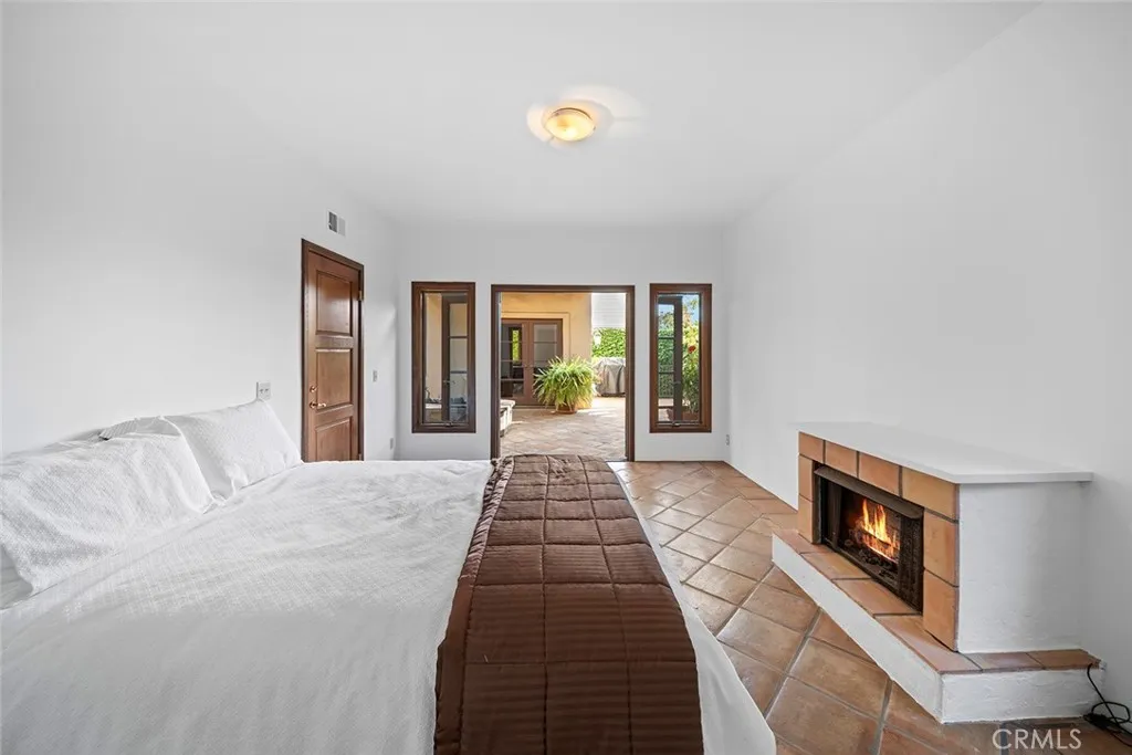64 Emerald Bay, Laguna Beach, California 92651 home-pic-46