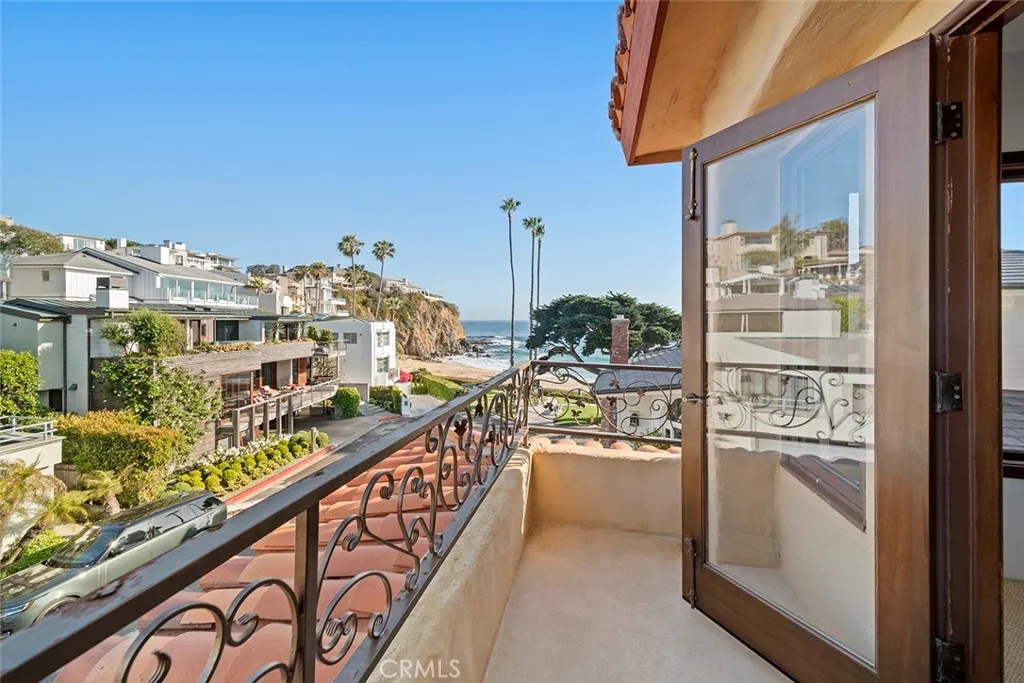 64 Emerald Bay, Laguna Beach, California 92651 home-pic-40