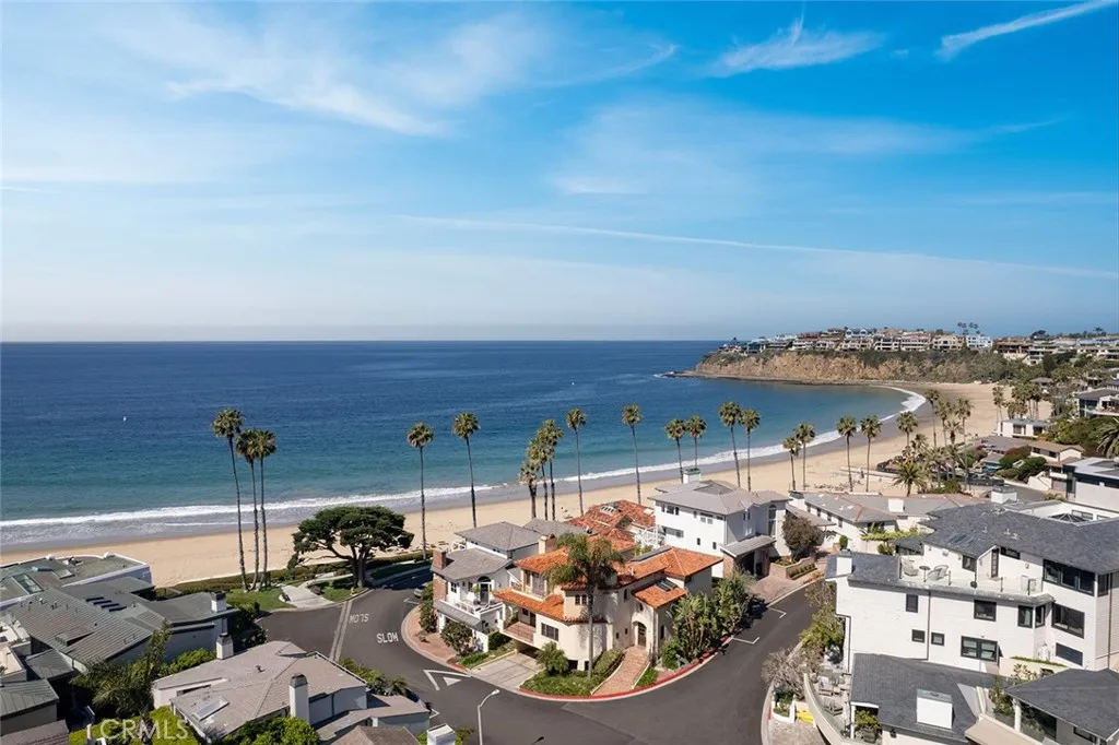 64 Emerald Bay, Laguna Beach, California 92651 home-pic-11