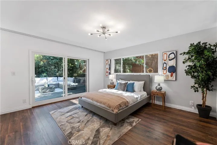 22540 Cass Avenue, Woodland Hills, California 91364