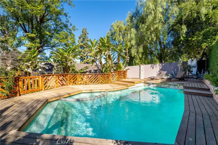 22540 Cass Avenue, Woodland Hills, California 91364