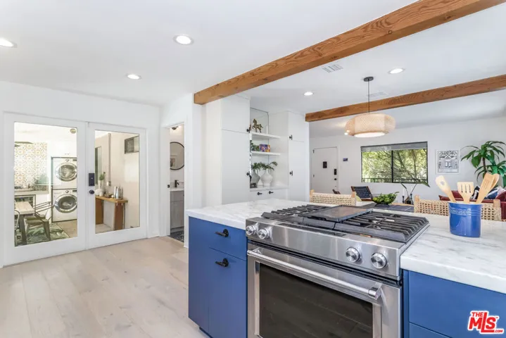 2920 Reservoir Street, Los Angeles, California 90026