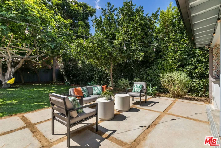2920 Reservoir Street, Los Angeles, California 90026