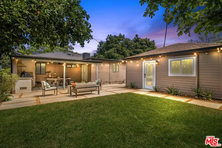 2920 Reservoir Street, Los Angeles, California 90026