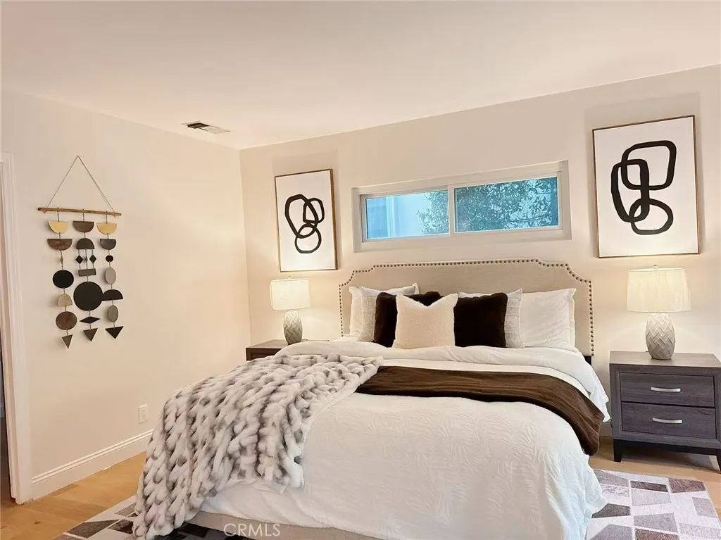 124 N Le Doux Road, Beverly Hills, California 90211 home-pic-12