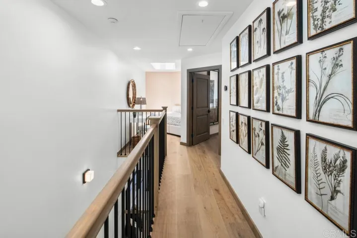 2923 Sandy Pointe 8, Del Mar, California 92014