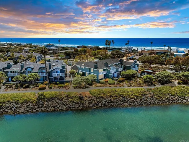 2923 Sandy Pointe 8, Del Mar, California 92014