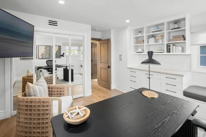 2923 Sandy Pointe 8, Del Mar, California 92014