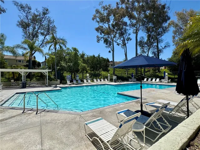 Serrano Park Pool