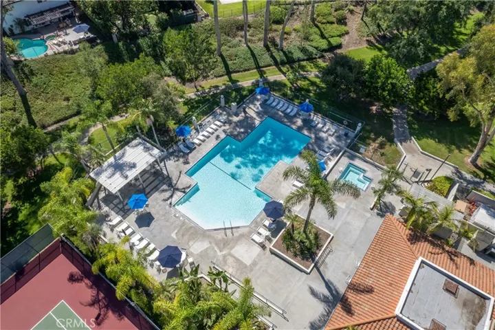 Serrano Park Pool