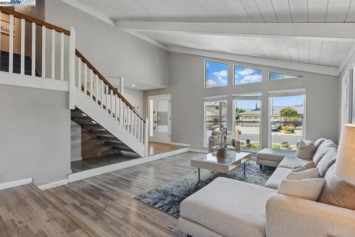 305 Granite Cir, Antioch, California 94509