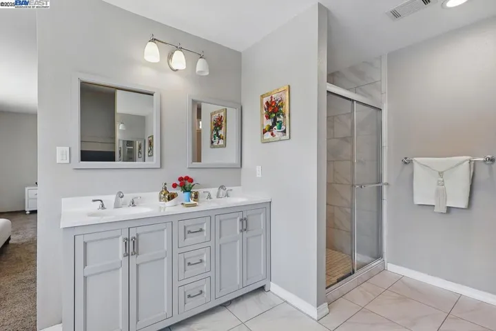 305 Granite Cir, Antioch, California 94509