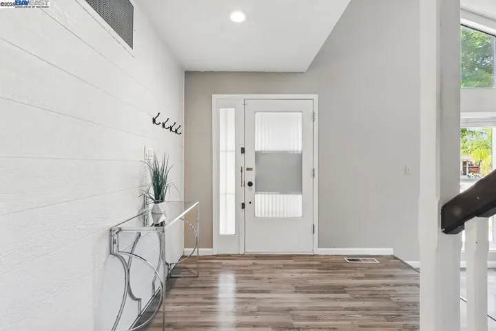 305 Granite Cir, Antioch, California 94509