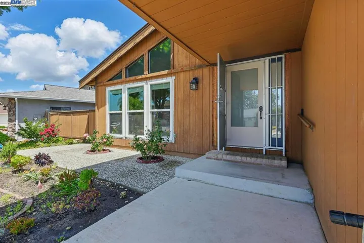 305 Granite Cir, Antioch, California 94509