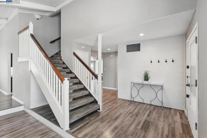 305 Granite Cir, Antioch, California 94509