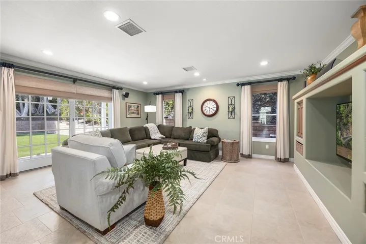 5005 Stonehaven Drive, Yorba Linda, California 92887