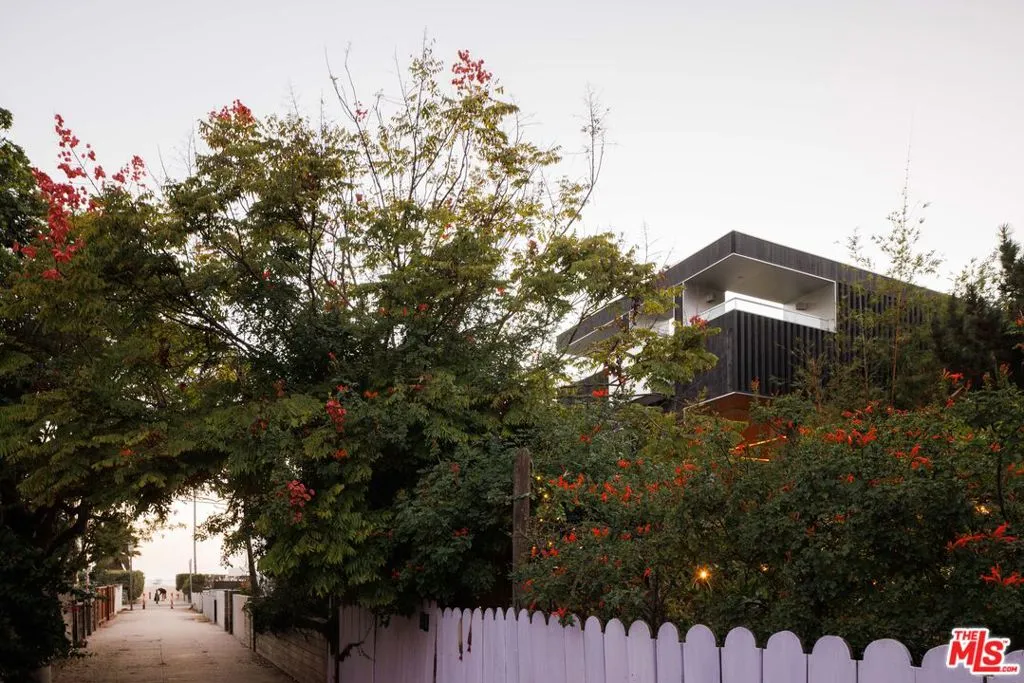 21 27th Avenue, Venice, California 90291 home-pic-33