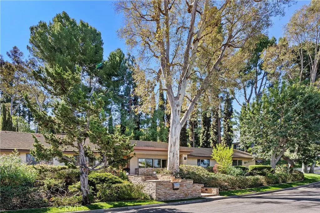 2018 Palisades Drive, Fullerton, California 92831 home-pic-0