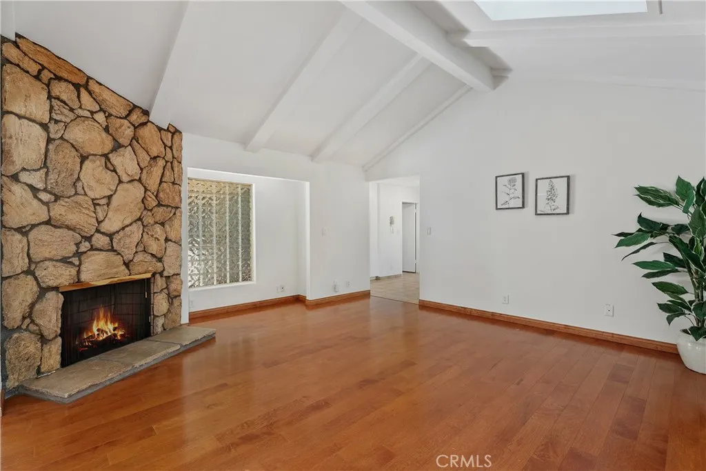 2018 Palisades Drive, Fullerton, California 92831 home-pic-10