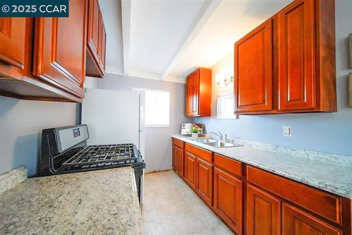 1669 Sarah Dr, Pinole, California 94564